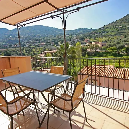 Holiday home Gli Aranceti Di
